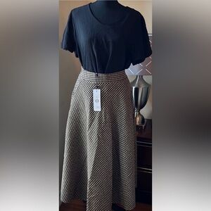 I Ladies Long skirt M Brown  New with tag (top shown in picture not included)